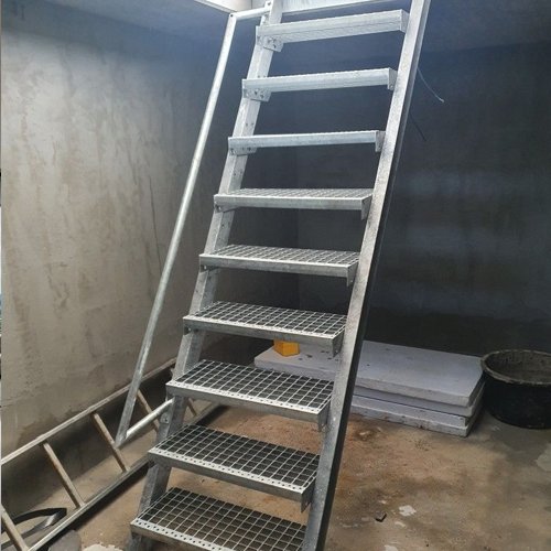 Terrace Ladder - SS